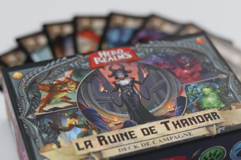 IELLO Hero Realms - Deck De Héros - Booster 15 Cartes VF